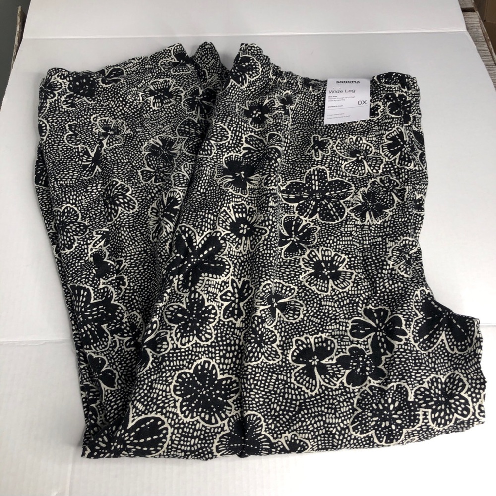 Sonoma women’s plus size 0X wideleg mid rise pants Black White Print Drawstring